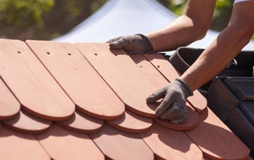 Halberton roof tile contractors